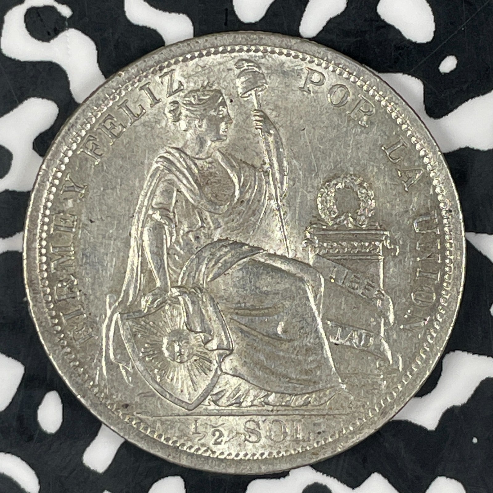 1911-FG Peru 1/5 Sol Lot#C9113 Silver! High Grade! Beautiful!
