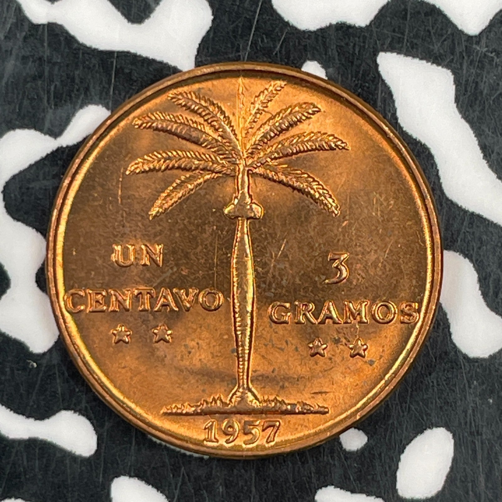 1957 Dominican Republic 1 Centavo Lot#F7434 High Grade! Beautiful!