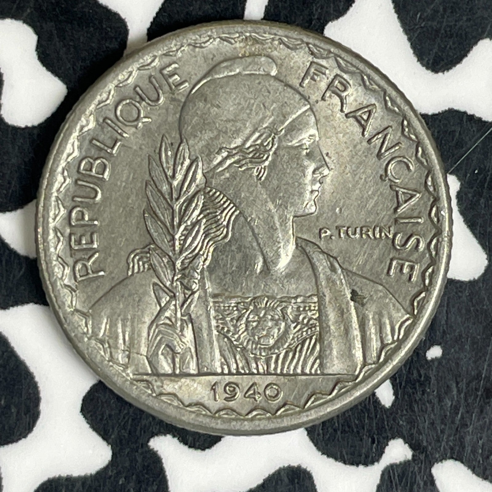 1940 French Indo-China 10 Centimes Lot#C6378 Nice!