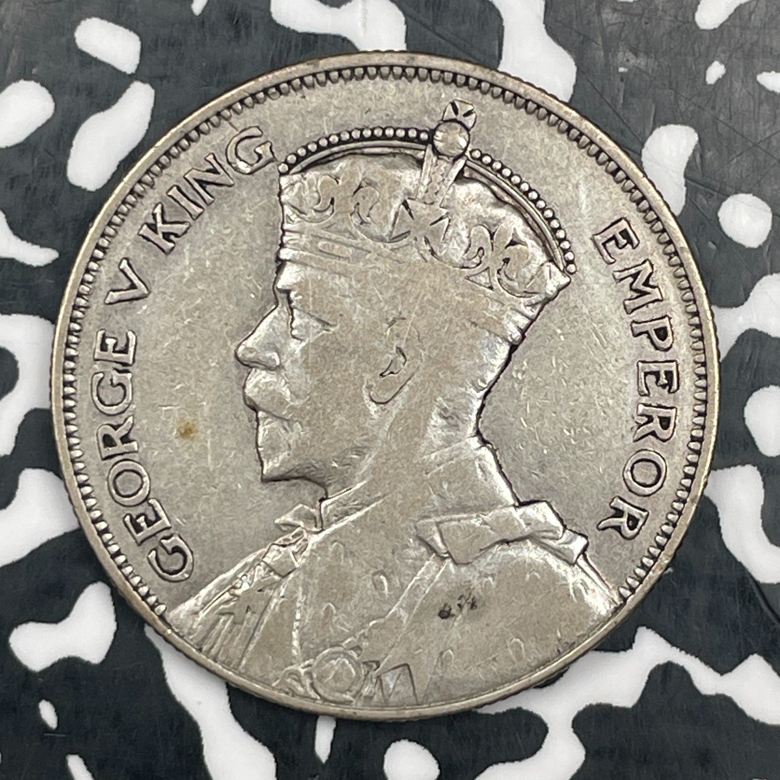 1933 New Zealand 1/2 Half Crown Lot#N3084 Silver!