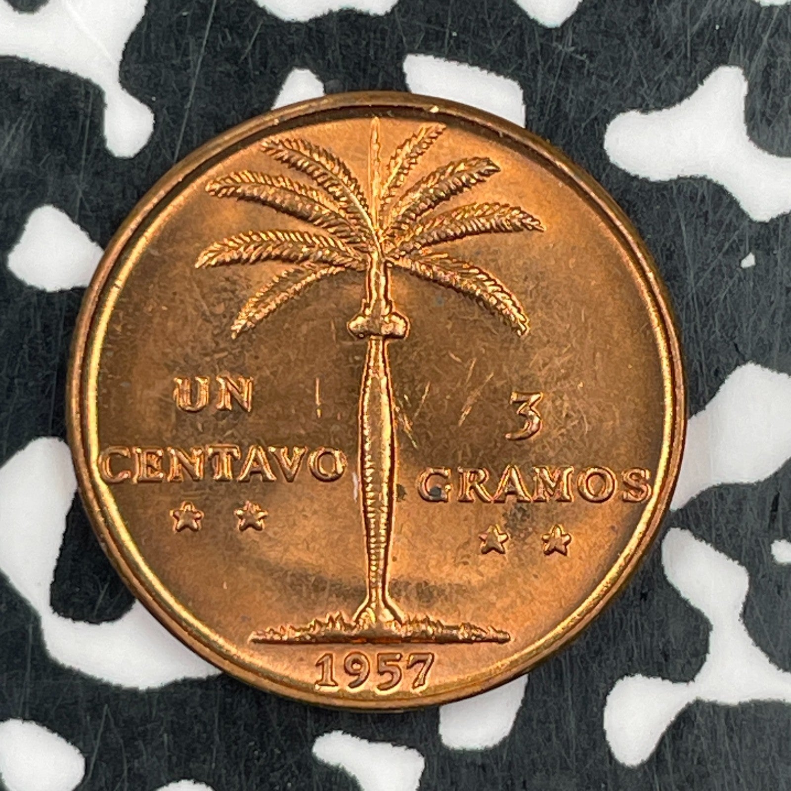 1957 Dominican Republic 1 Centavo Lot#F7436 High Grade! Beautiful!