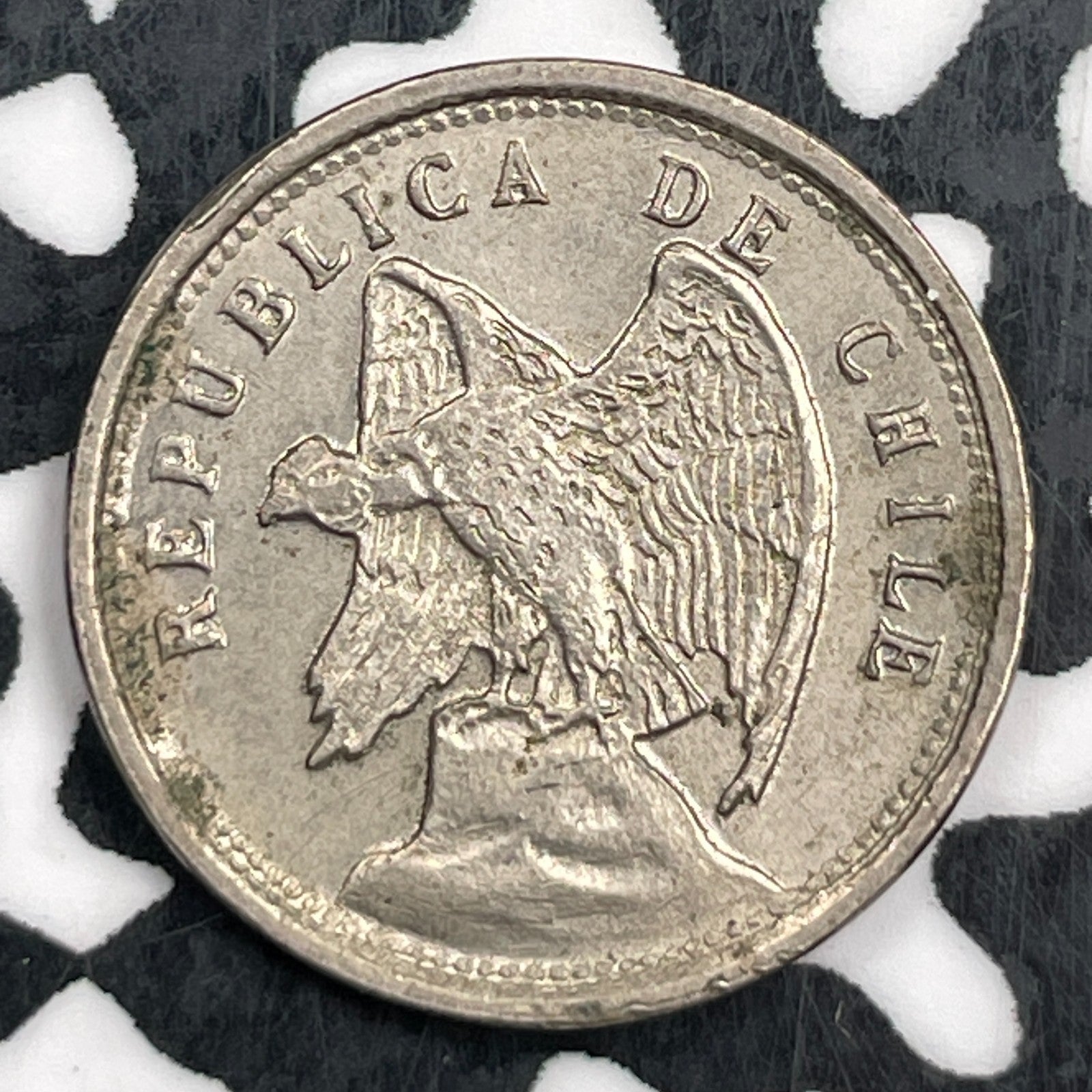 1922-So Chile 5 Centavos Lot#F5479 High Grade! Beautiful!