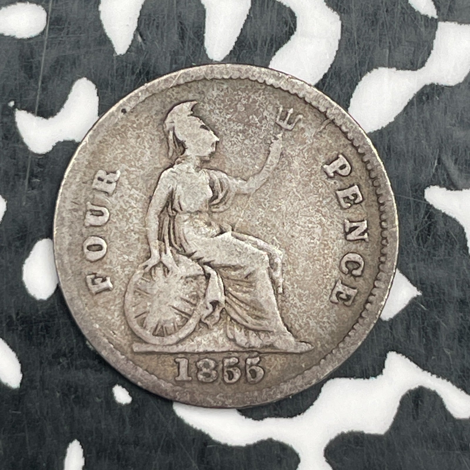 1855 Great Britain 4 Pence Fourpence Lot#N1068 Silver!