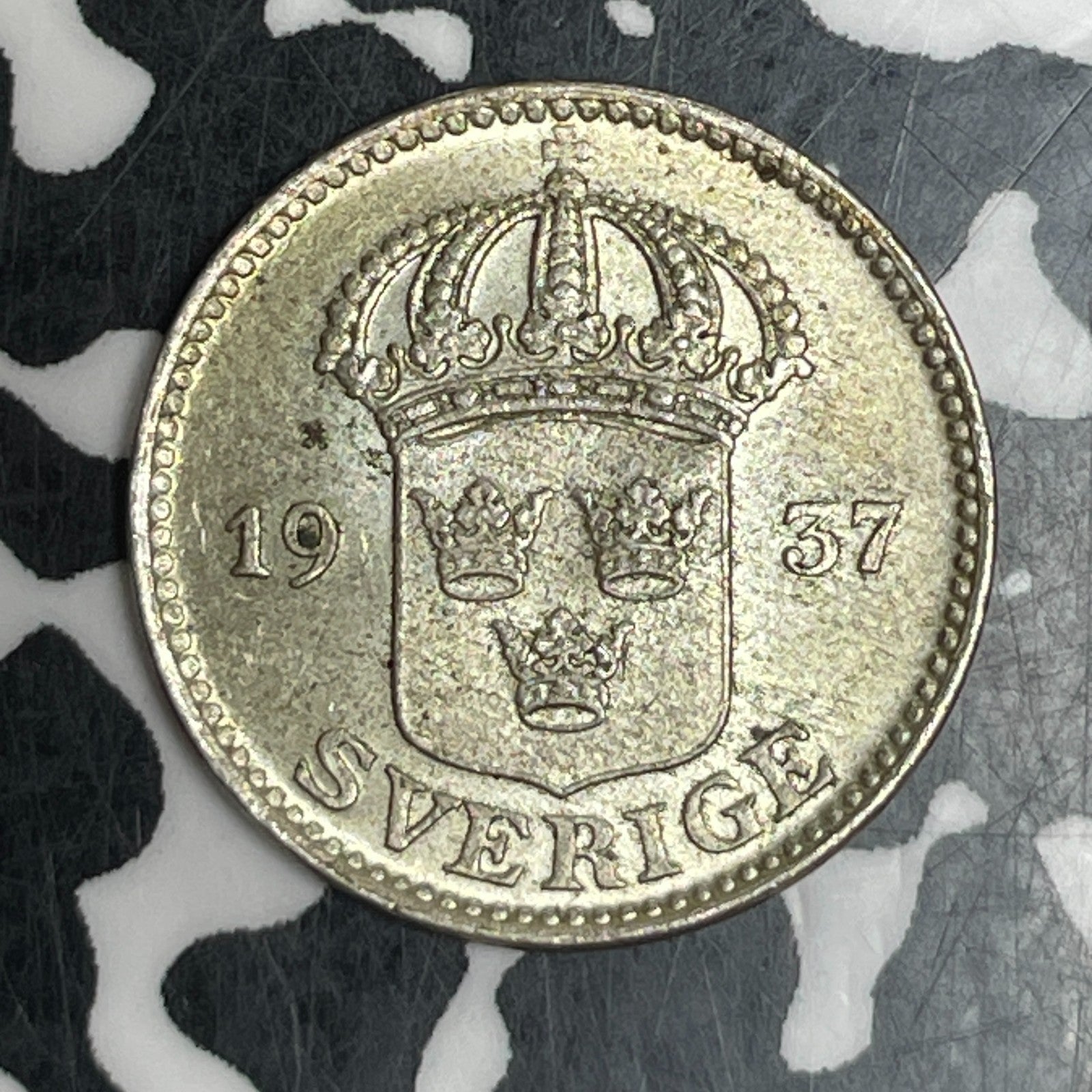 1937 Sweden 25 Ore Lot#T6046 Silver! High Grade! Beautiful!