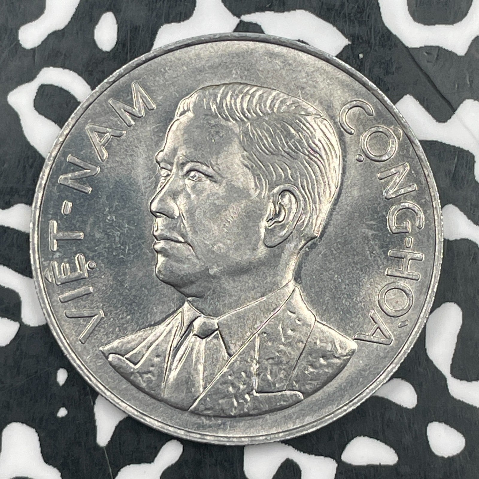 1963 Vietnam 50 Xu Lot#F8821 High Grade! Beautiful!