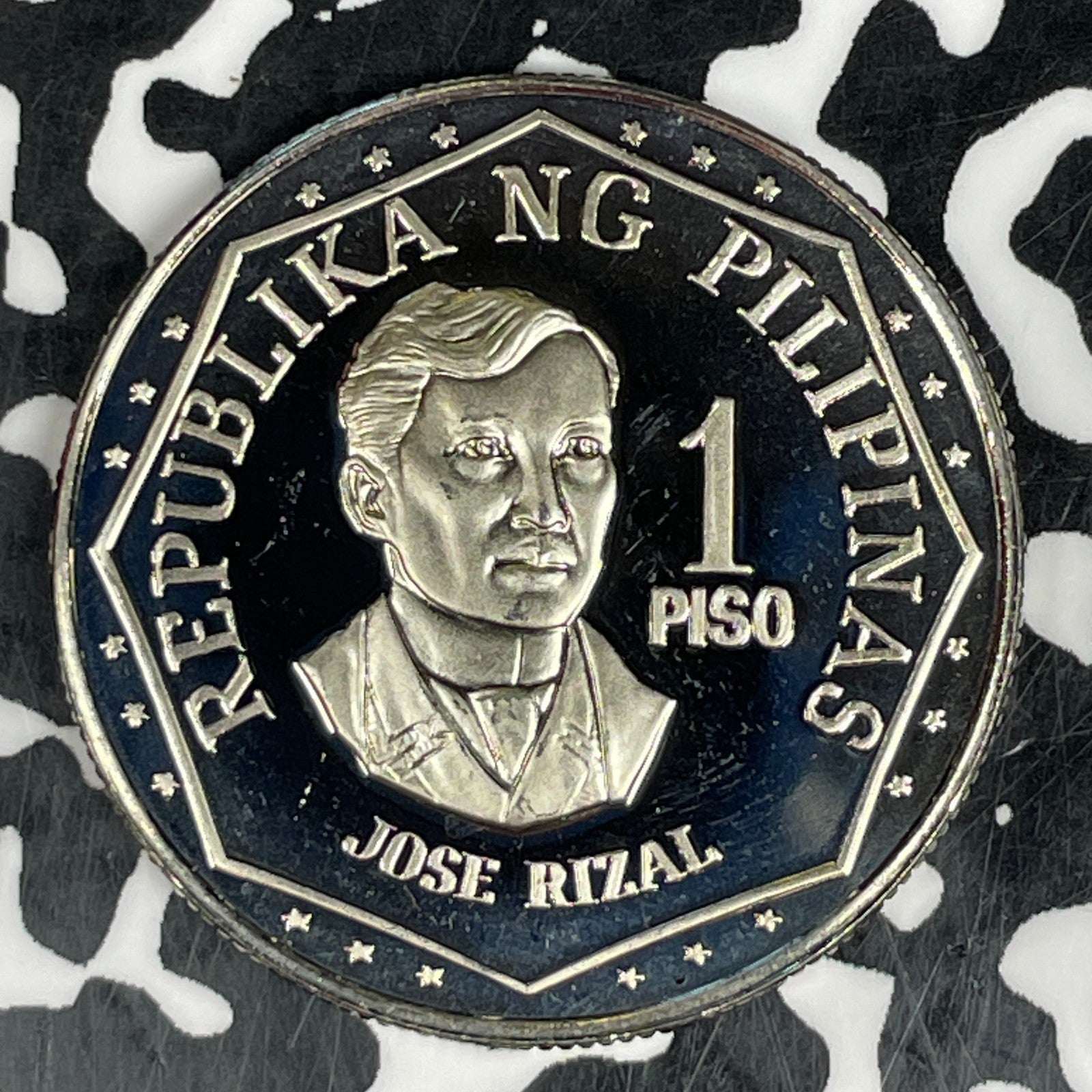 1975 Philippines 1 Piso Lot#C9035 Proof!