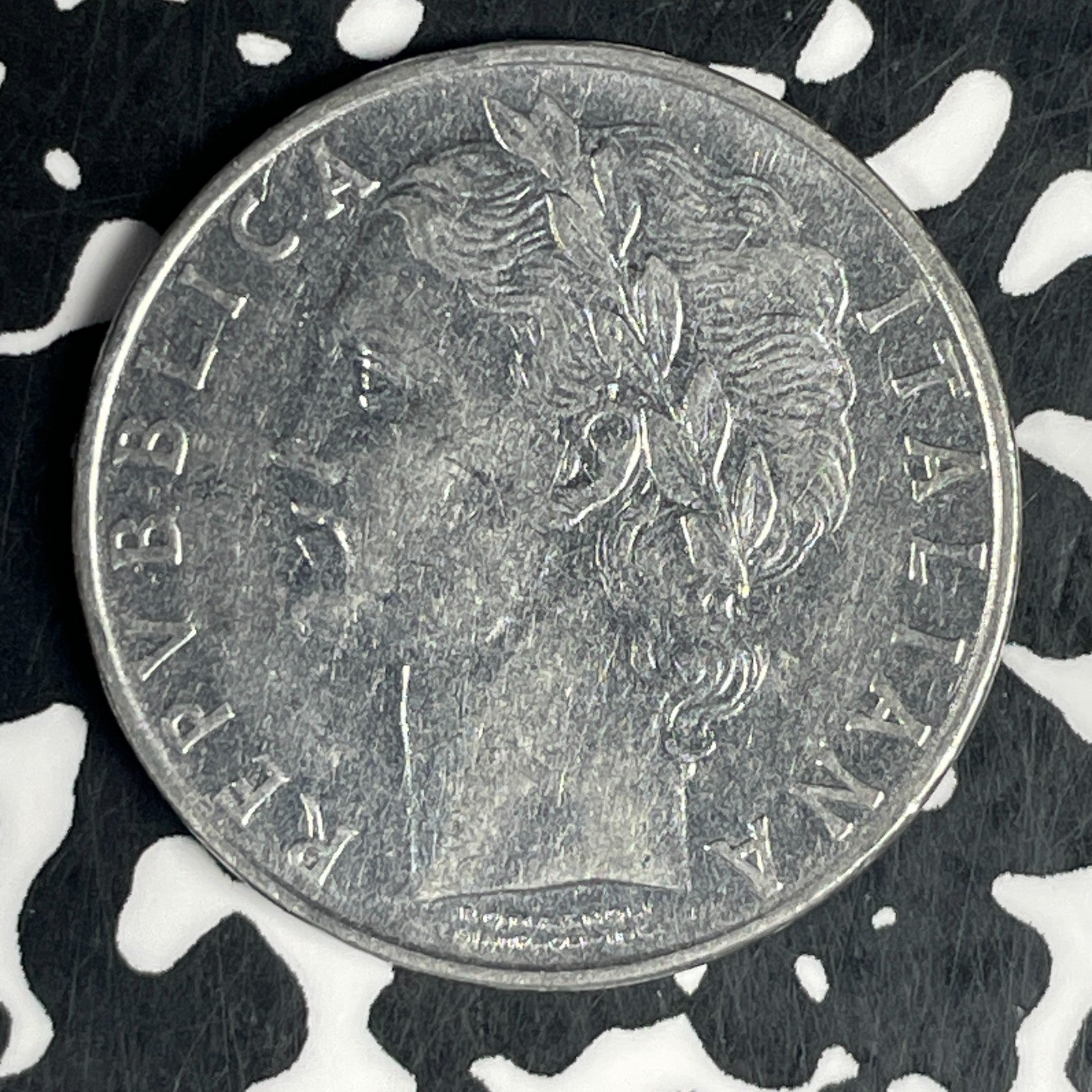 1956-R Italy 100 Lire Lot#C6318
