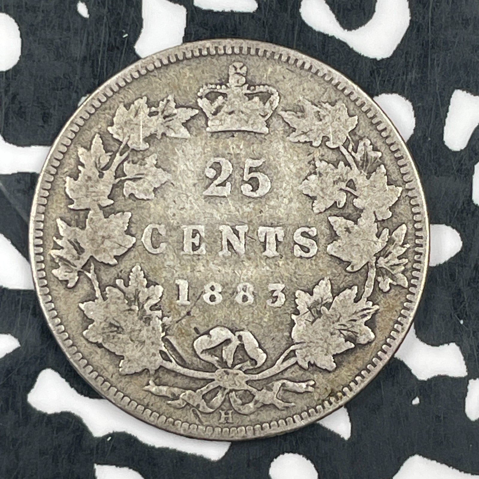 1883-H Canada 25 Cents Lot#F7728 Silver!