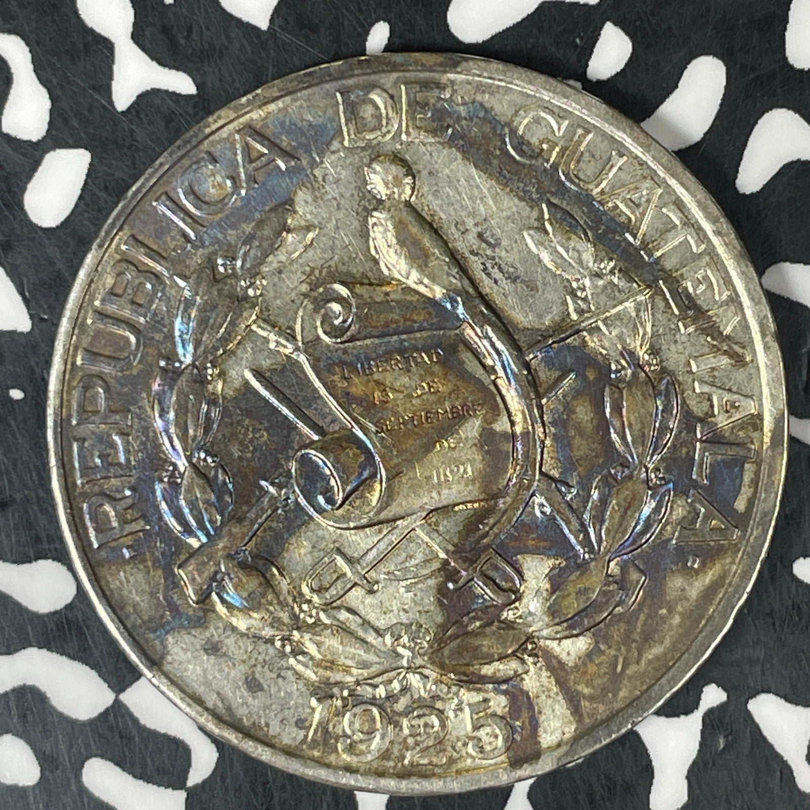 1925 Guatemala 1/2 Quetzal Lot#JM0594 Silver! Beautiful Detail, Ugly Toning