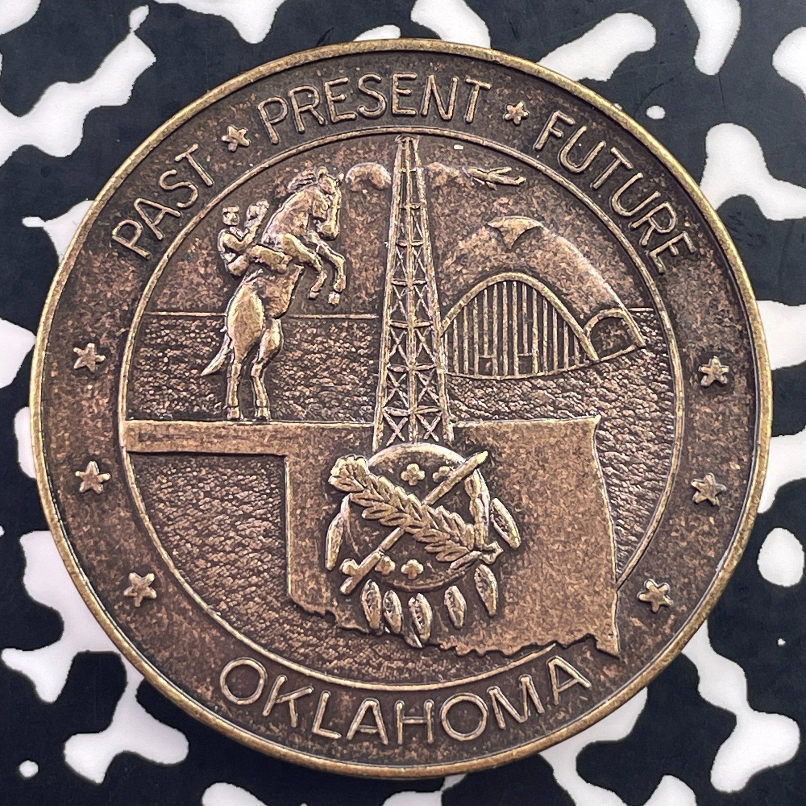 1976 U.S. Oklahoma Bicentennial Medal Lot#C4885 39mm