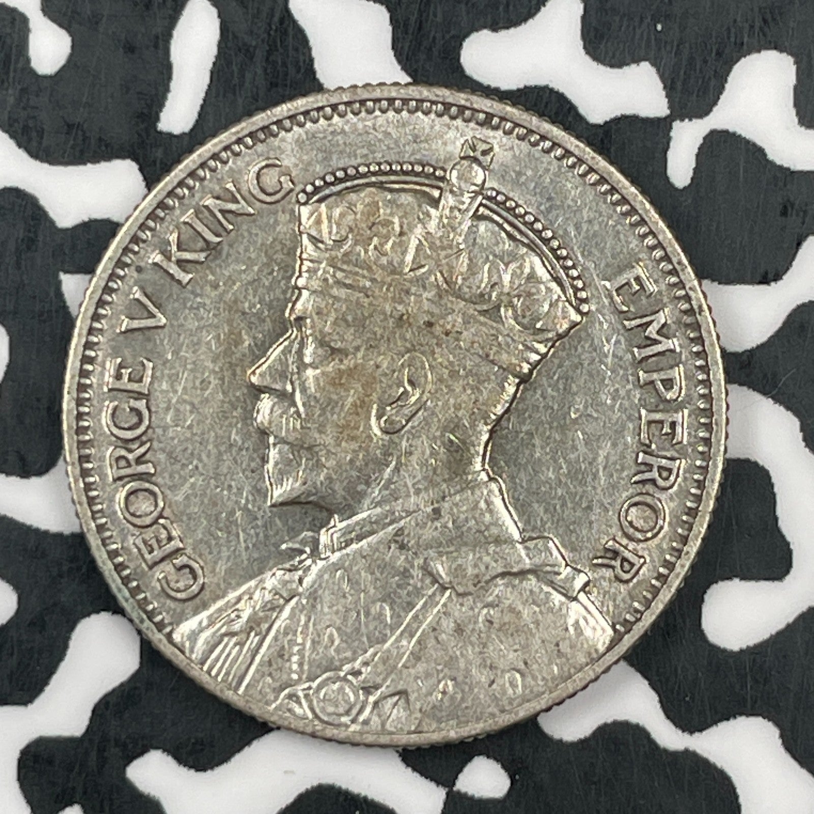 1935 New Zealand 1 Shilling Lot#F6899 Silver! Nice!