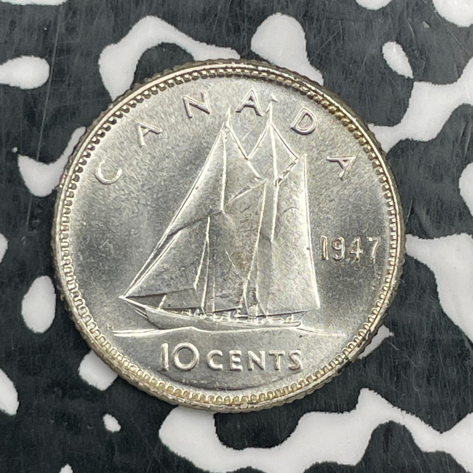 1947 Canada 10 Cents Lot#N0941 Silver! High Grade! Beautiful!
