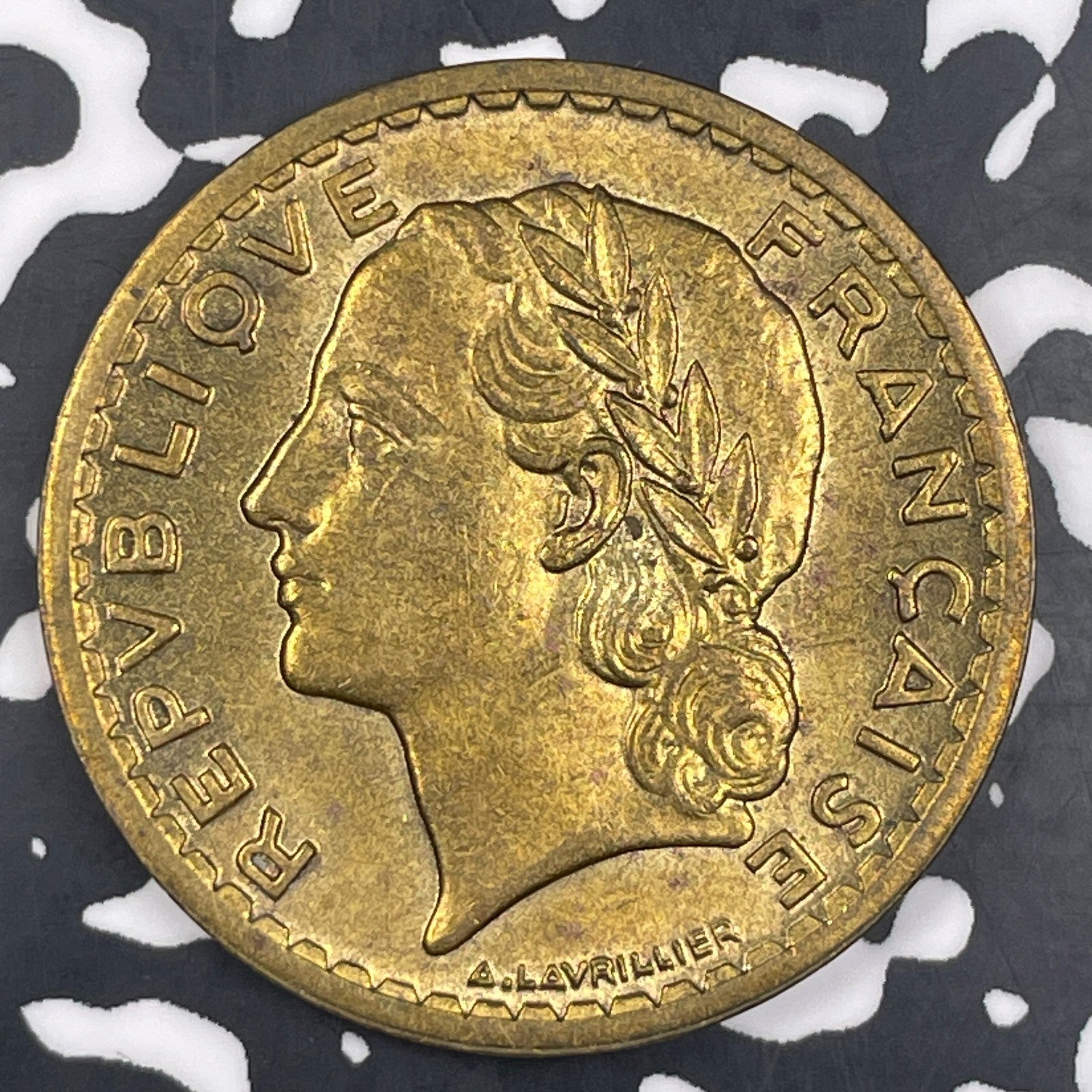 1946 France 5 Francs Lot#C9329 High Grade! Beautiful! KM#888a.2