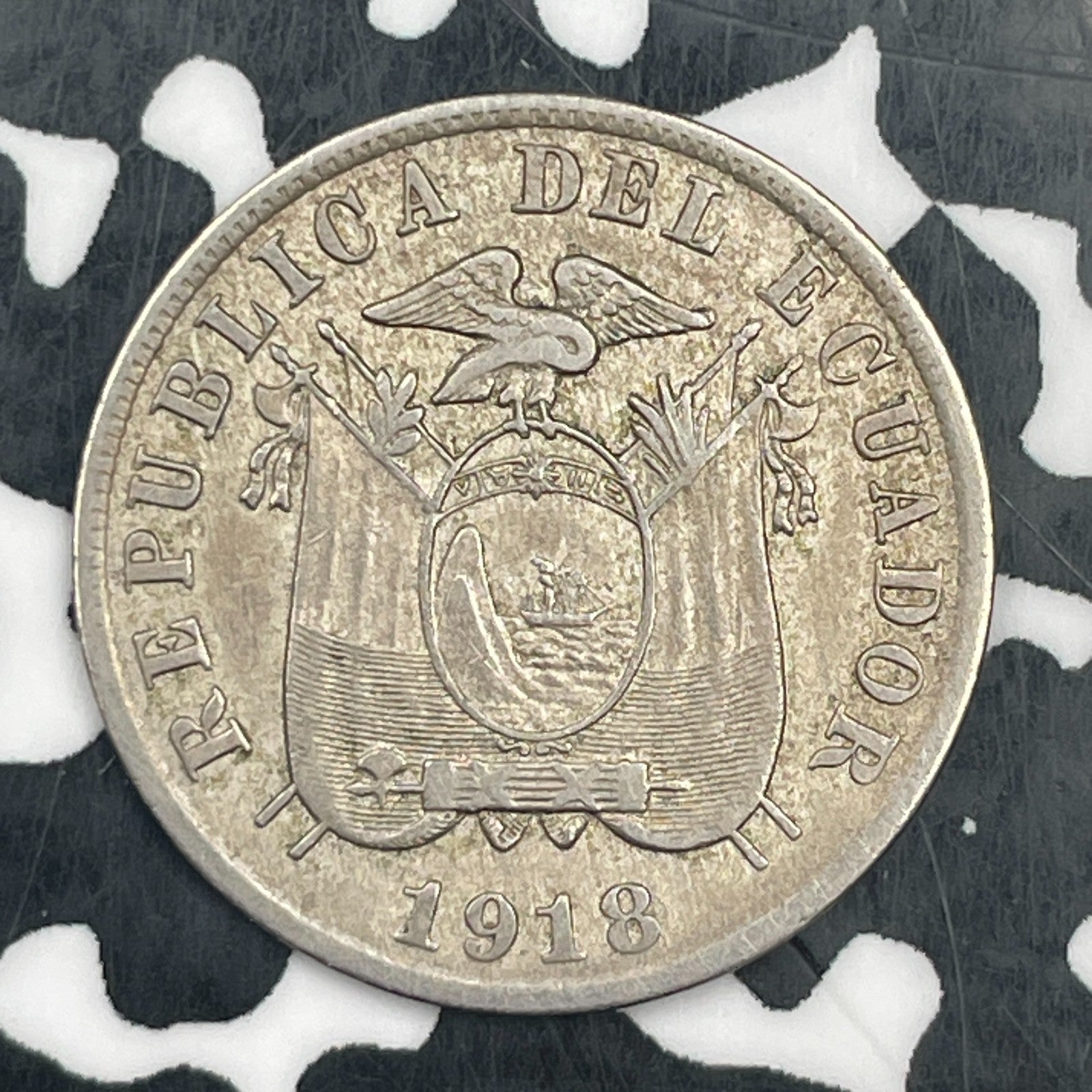 1918 Ecuador 5 Centavos Lot#F9791