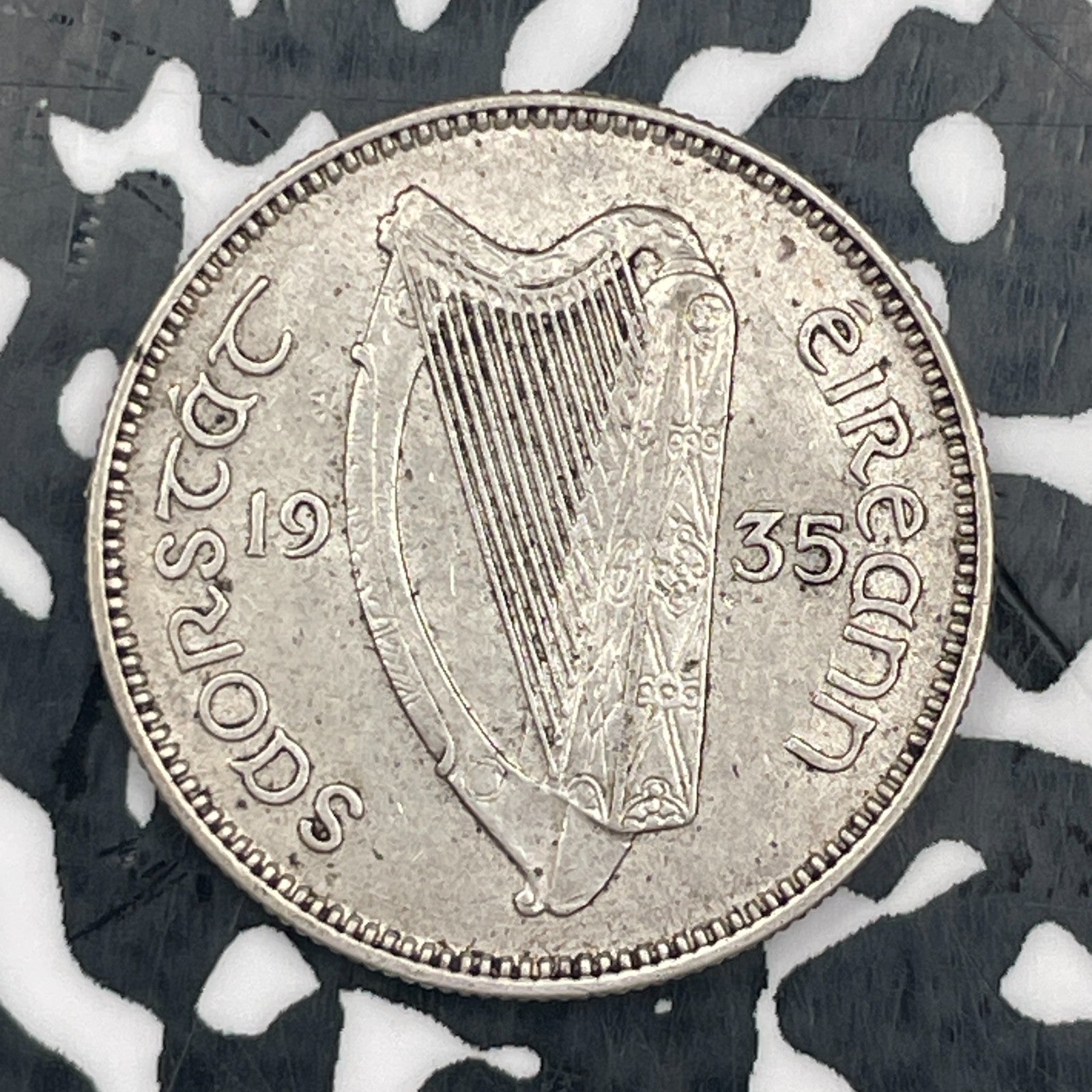 1935 Ireland 1 Shilling Lot#N3133 Silver! Nice!