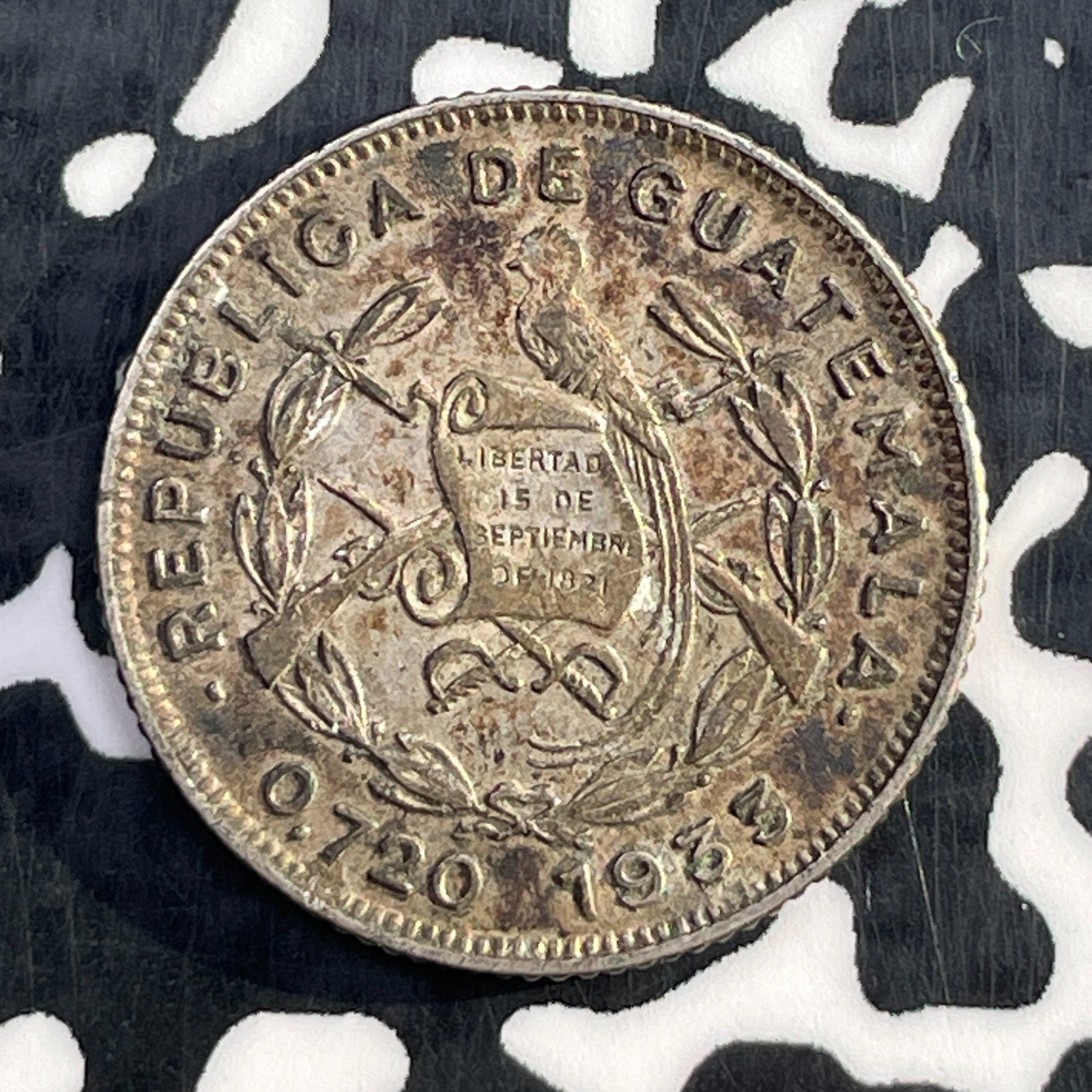 1933 Guatemala 10 Centavos Lot#N2031 Silver!