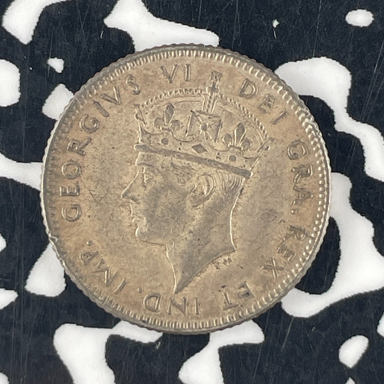 1943-C Newfoundland 10 Cents Lot#F3942 Silver!