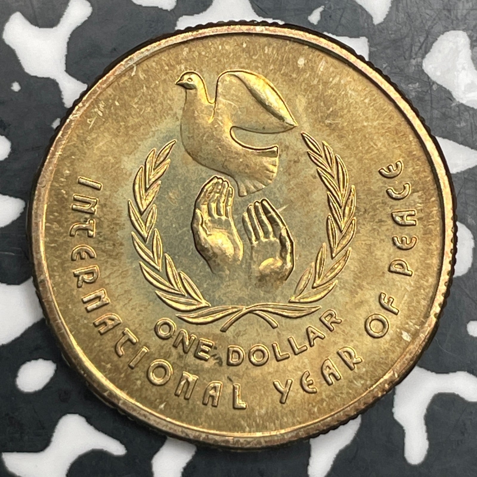1986 Australia $1 Dollar Lot#F7145 High Grade! Beautiful! Year Of Peace