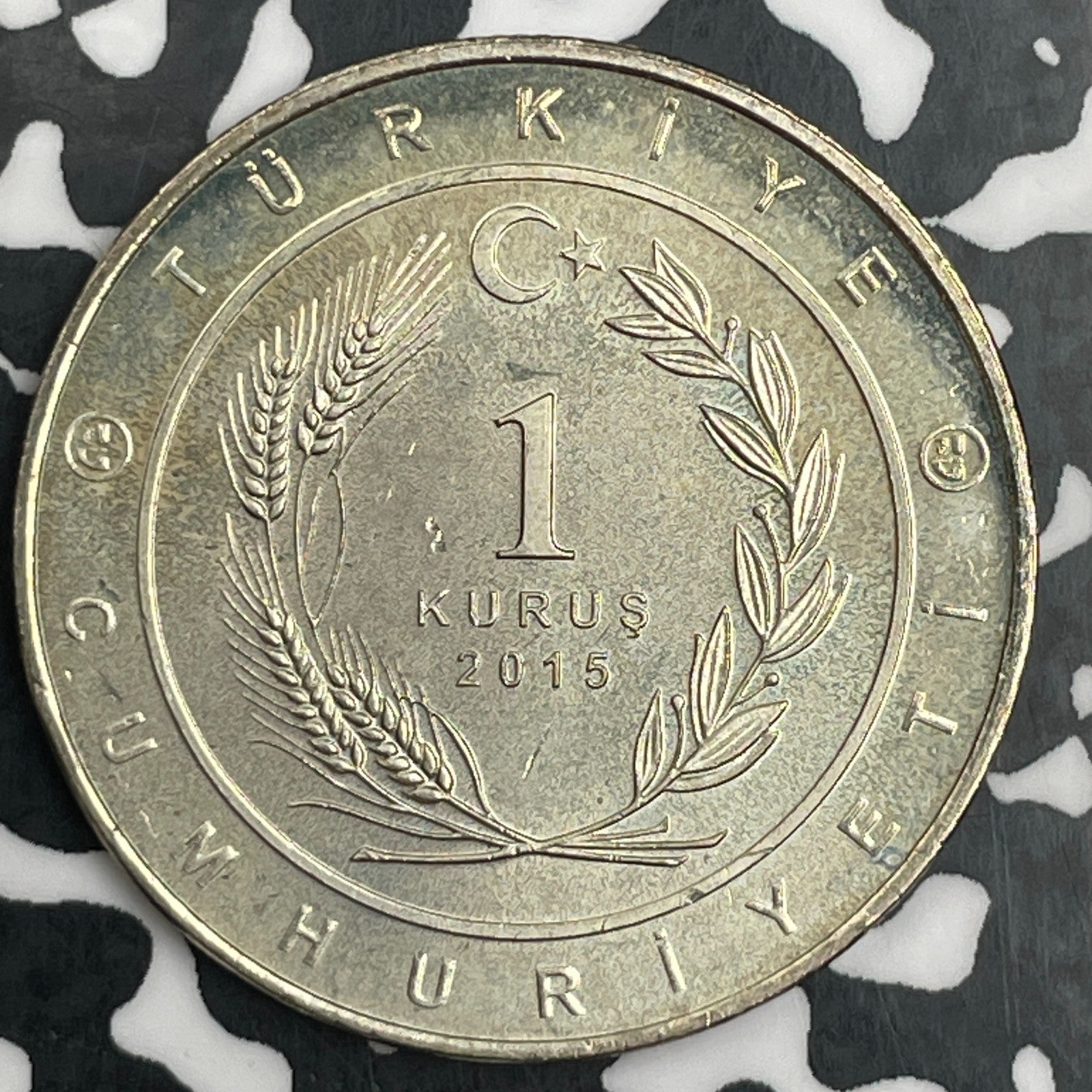 2015 Turkey 1 Kurus Lot#F9591 High Grade! Beautiful!