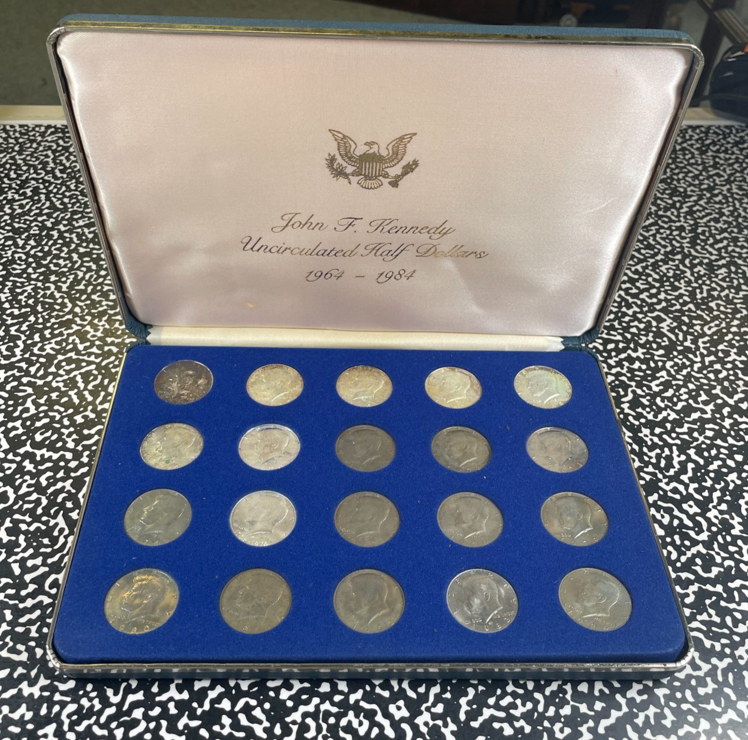 (1964-1984) U.S. Kennedy Half Dollar Uncirculated Set Lot#B3571 Silver!