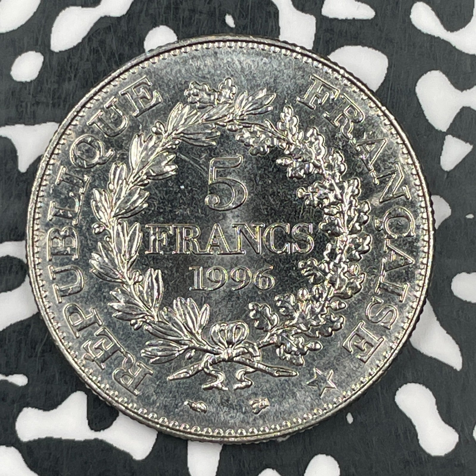 1996 France 5 Francs Lot#F8424 High Grade! Beautiful!