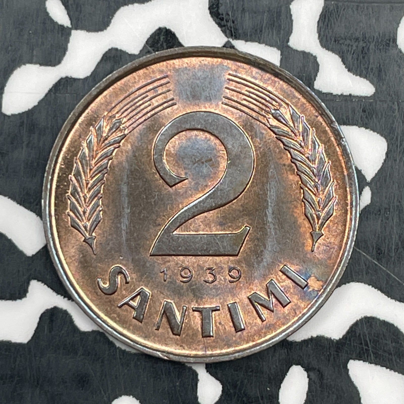 1939 Latvia 2 Santimi Lot#N1526 High Grade! Beautiful!