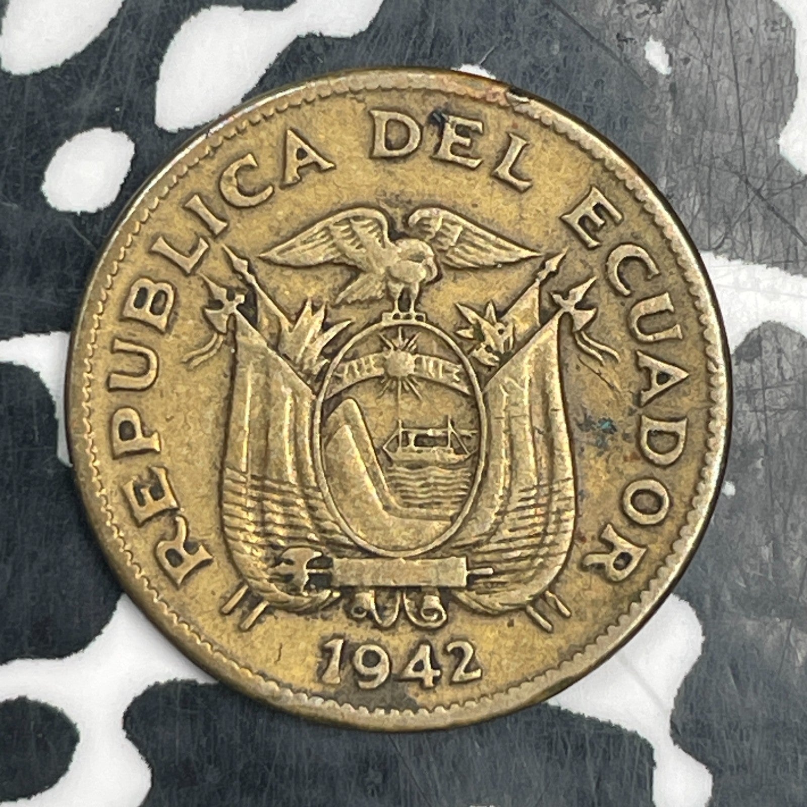 1942 Ecuador 5 Centavos Lot#F9749