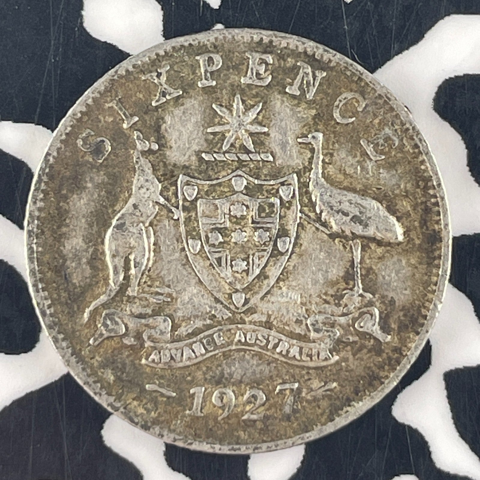 1927 Australia 6 Pence Sixpence Lot#F4548 Silver!